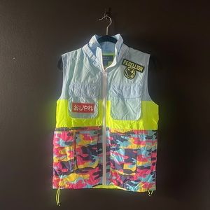 Rate of a Rebellion vest. Size small.